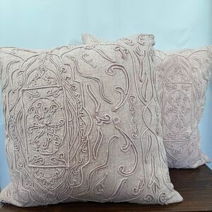 Surya two pillow set light rose pink cover with feather inserts 18x18"